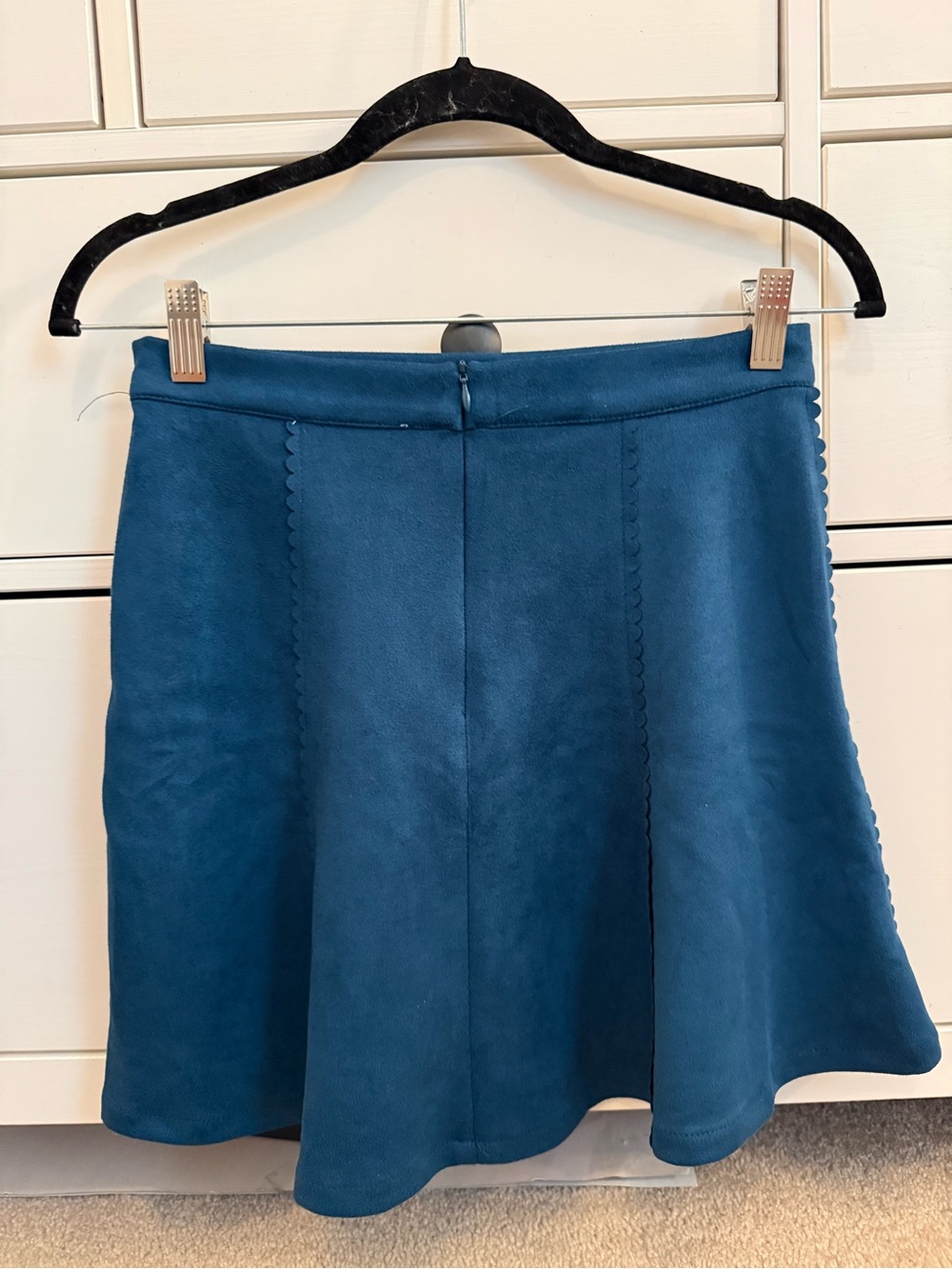Francesca's Skirt - Picture 2 of 3